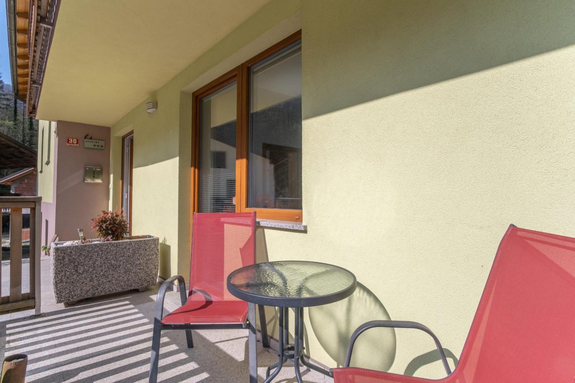 Guest House Rosi Tolmin Esterno foto